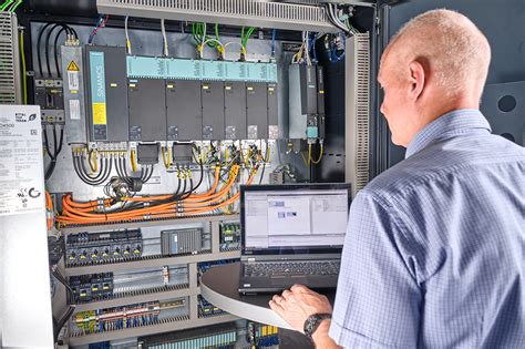 TIA Portal: Your gateway to automation in the Digital Enterprise.